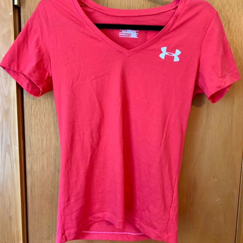 Under Armour T-shirt